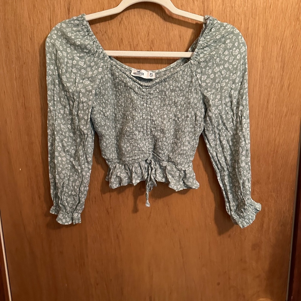 Hollister shirt size XS